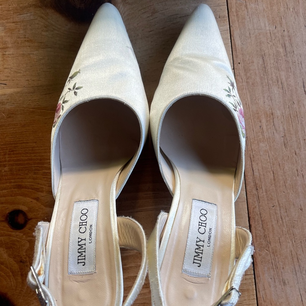 Jimmy Choo Vintage White Floral Women's Wedding Shoes - Picture 3 of 16